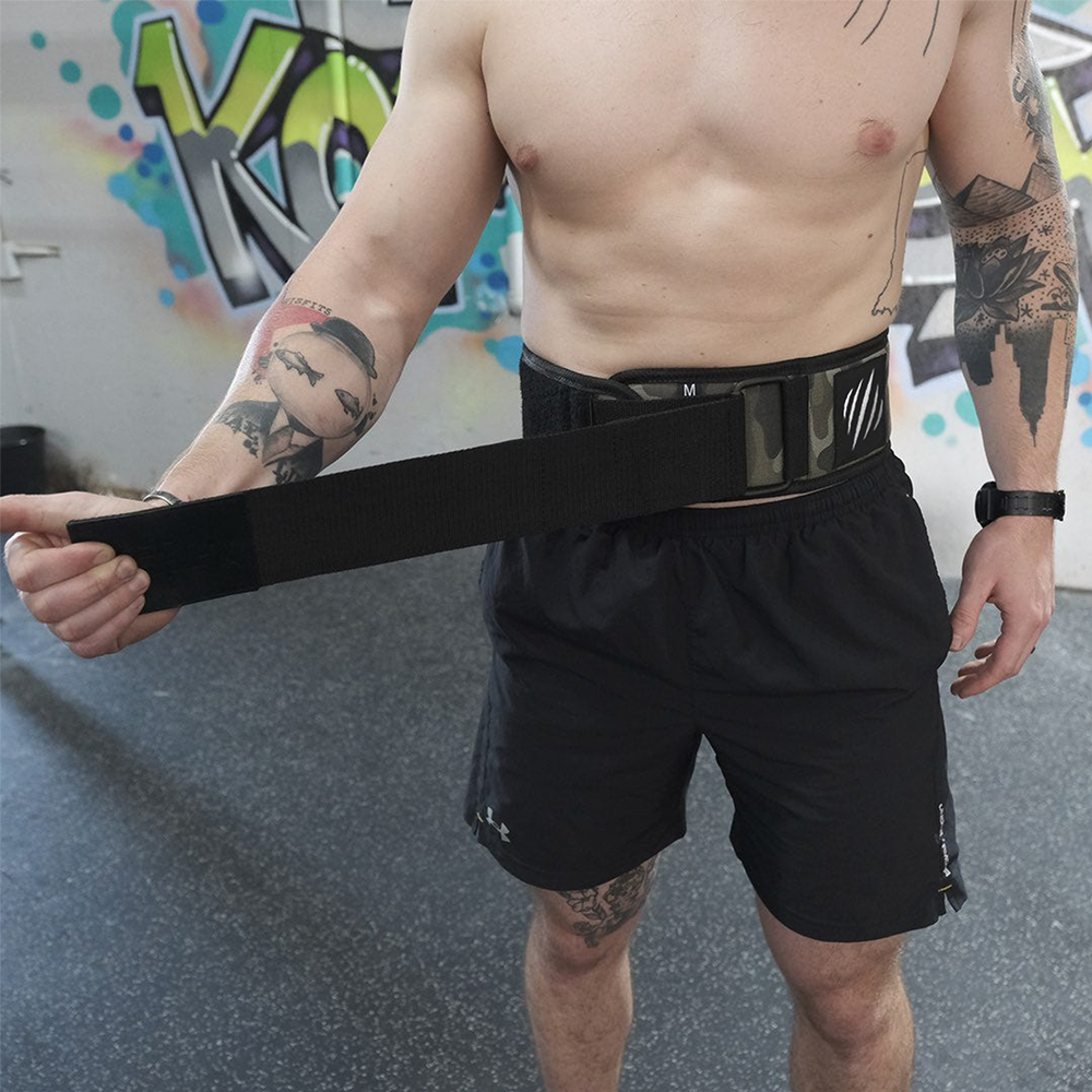 Showing strapping on the belt. 