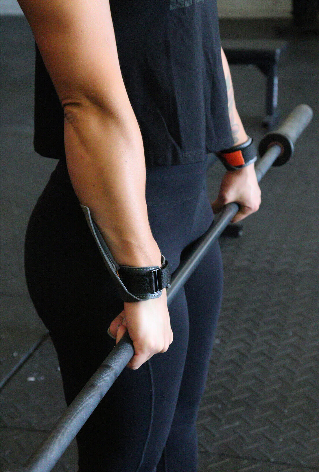 Woman using Bear KompleX Carbon No Hole Speed Grips